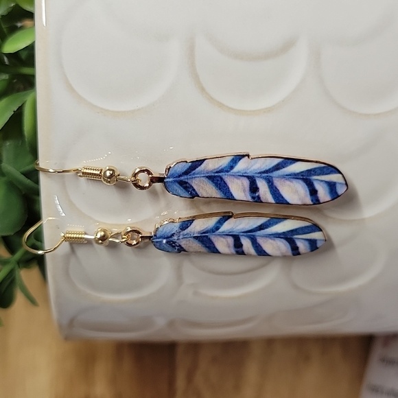BLUEBIRD FEATHER DROP EARRINGS - Picture 3 of 6